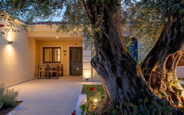Perithia Suites
