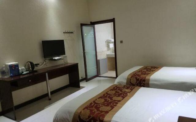 Yingbin Business Hotel