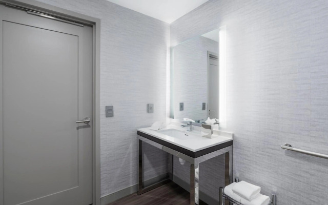 Staybridge Suites Boston Logan Airport - Revere by IHG