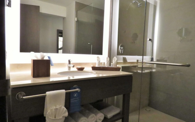 Hampton Inn by Hilton Celaya