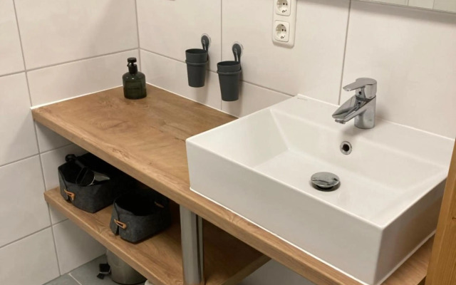 NEW! Apartment Gipfelglück Kaprun - modern, 75m2, Sauna, Pkw, Wifi