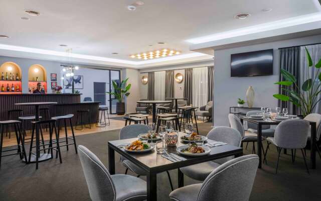 Best Western Plus Ambassador Orange