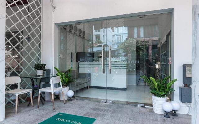 New Milano Hotel & Apartment