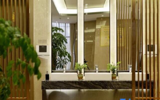 Xiangsheng Xinyi Hotel (Liansheng Happy City Jiujiang No.3 Middle School)