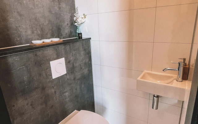 Waterfront Family Retreat