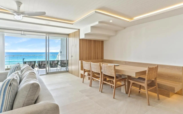 La Mer Apartment #10