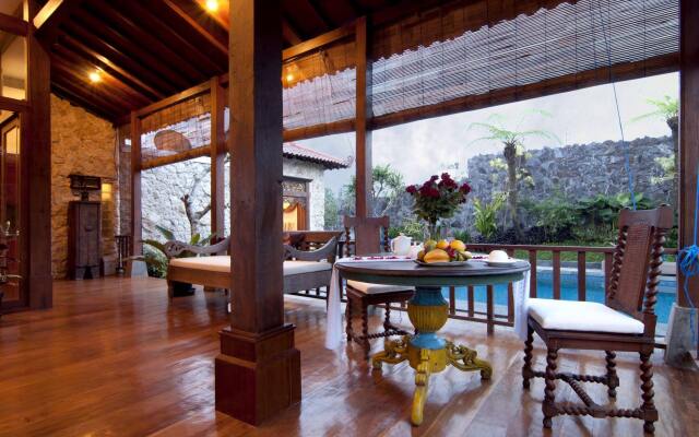 Villa Mulyono