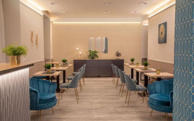 Sophie Terrace Hotel