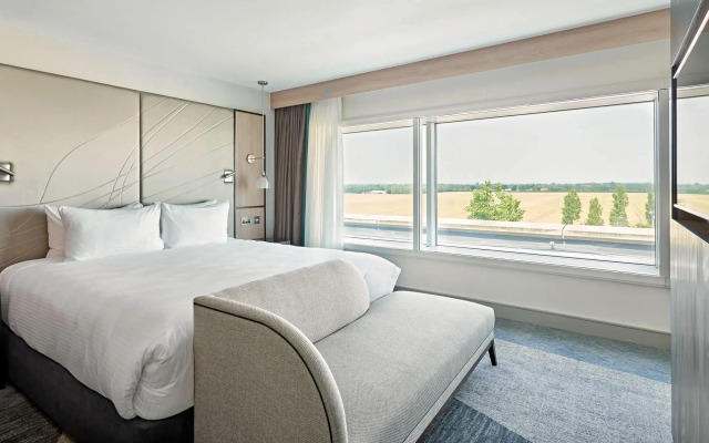 Hyatt Place London Heathrow Airport