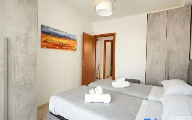 Mistral Suite Apartment - free private car park