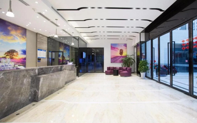 Lavande Hotels (Chengdu Xihe Bolin Square)