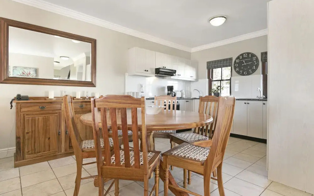 Winelands Golf Lodges 11