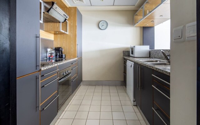 Striking 1BR in Dubai Marina - Minutes From Beach