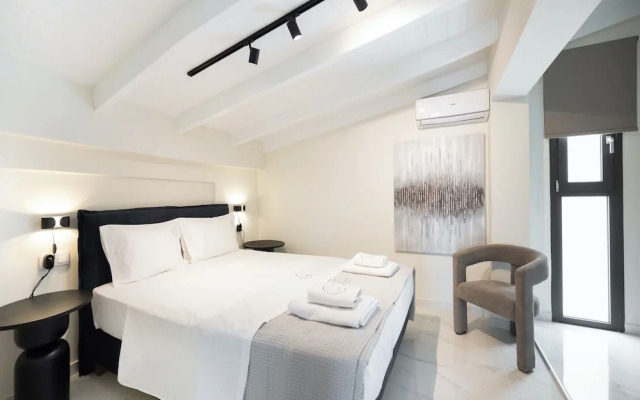 N&G Deluxe Maisonette