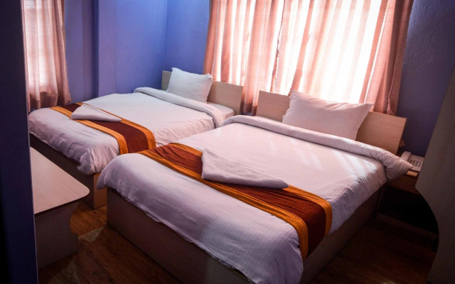 OYO 789 Hotel Shivam Plaza