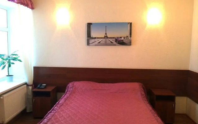Living quarters Yuldash