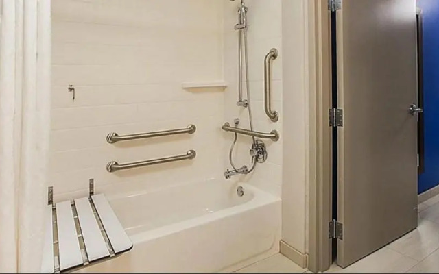 Holiday Inn Express & Suites Goodland I 70 by IHG