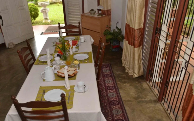 Sujatha's Homestay Residence