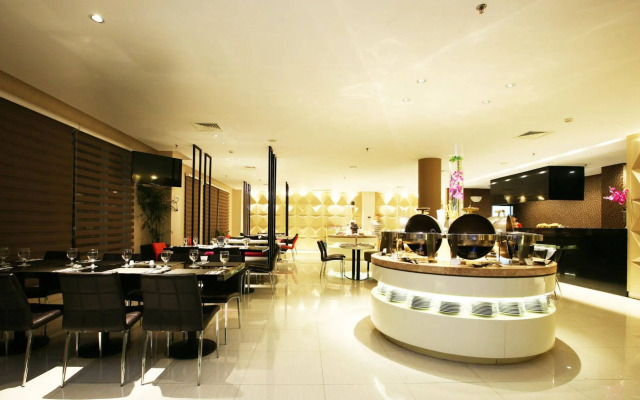 Crown Prince Hotel Surabaya