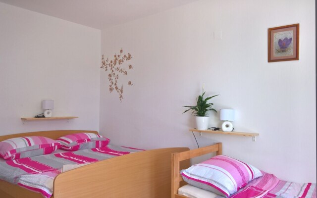 Studio "sweet Rose" Near Zr?e Beach and Town Center