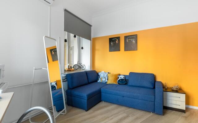 Good Room Guru (Good Room Guru) on Zemlyanoy Val Street