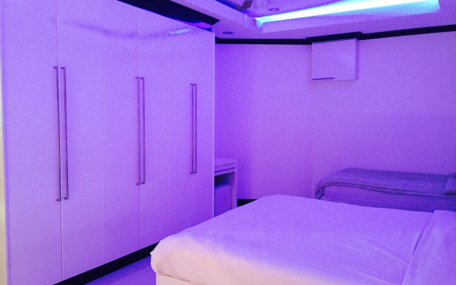 View Talay 6 Condominium by Honey