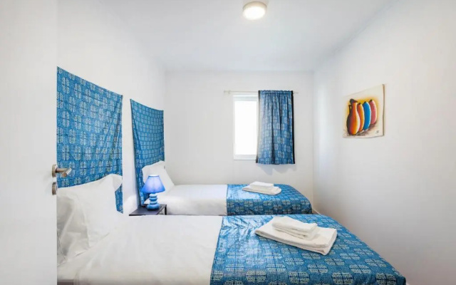 Live, Laugh, Love Beach Guest Home