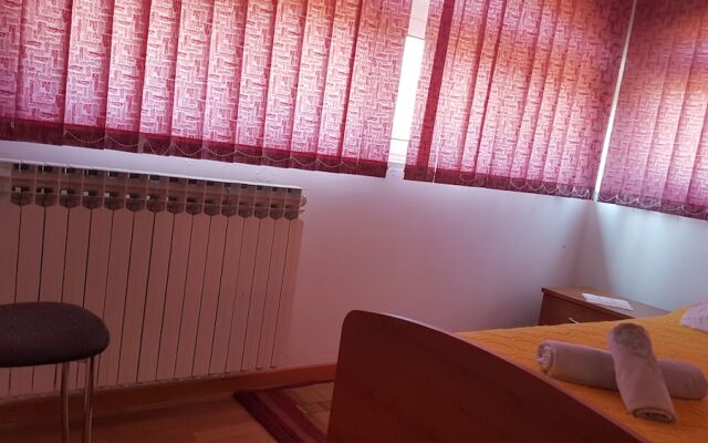 Room Marin