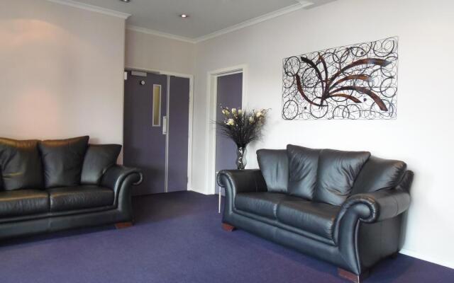 Amethyst Court Motorlodge