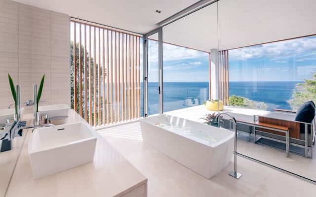 Villa Mayavee