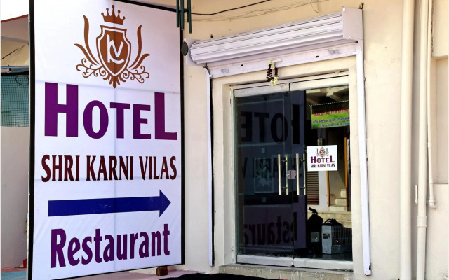 Hotel Shri Karani Vilas