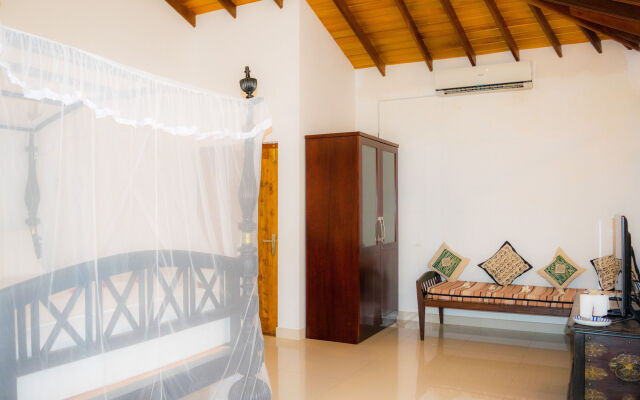 Villa White Queen