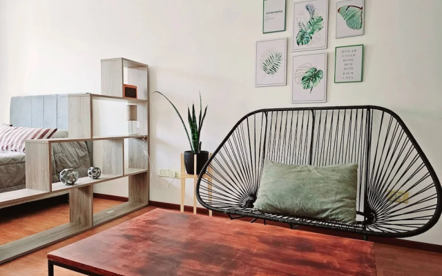 Large Apartment Villa Urquiza