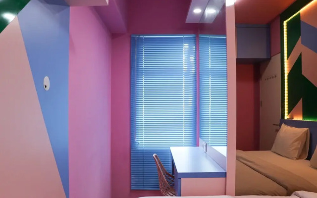 Comfort And Cozy 2Br At Springlake Summarecon Bekasi Apartment