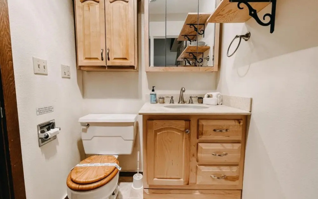 Mt Baker Lodging Condo 73- Sleeps 6