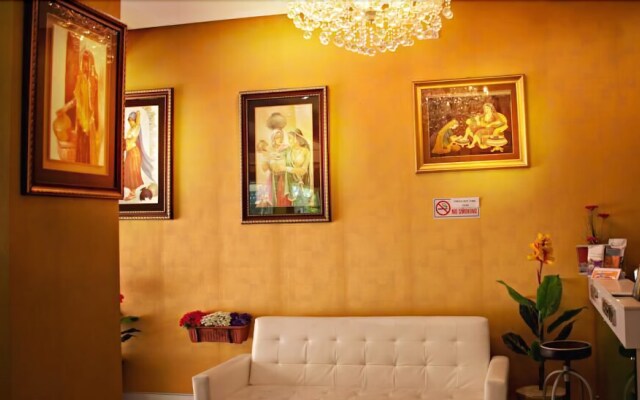 Le Platinum Residency