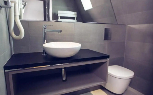 Timhotel Le Louvre