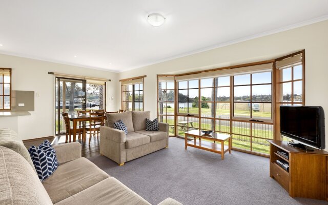 Riviera Beach Resort