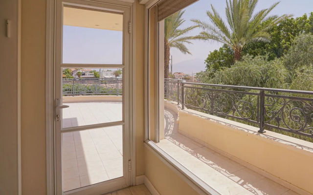 YalaRent Olive Tree Villa with Private Pool