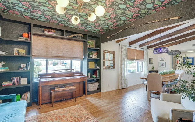 Luxurious Outdoor Oasis! Spacious Mesa Retreat