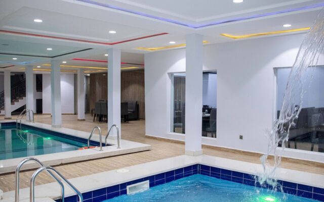 Focus Holiday Inn
