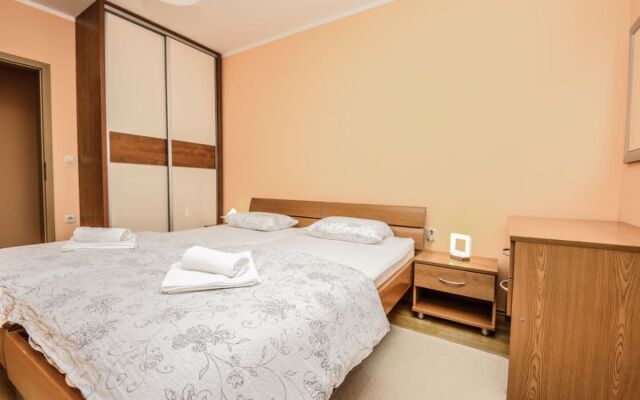 Apartment Nela Madrid