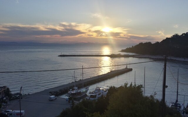 Harbour View - Oceanis Apartments