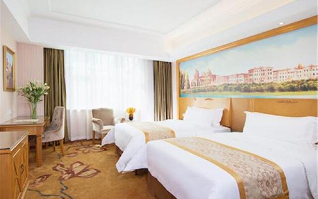 Vienna Hotel Foshan Lingnan Pearl Gymnasium