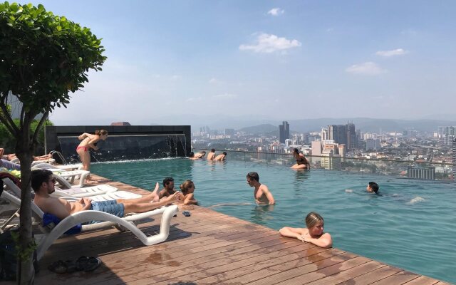 Regalia Suites & Residences KLCC Infinity Pool by 109 Global Host