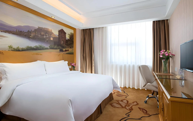 Vienna 3 Best Shenzhen Dalang Commercial Centre – Guest Rooms – Shenzhen