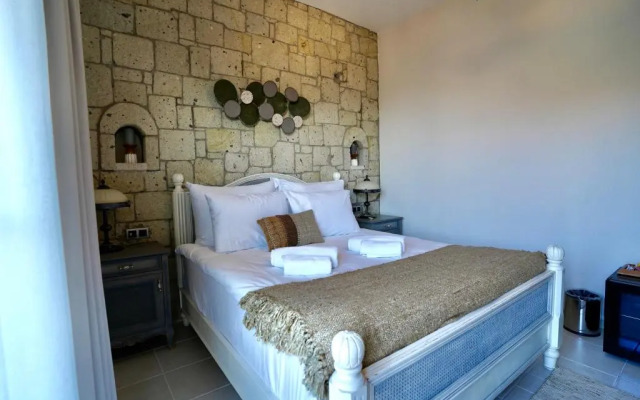 Cumbalica Flora Cesme