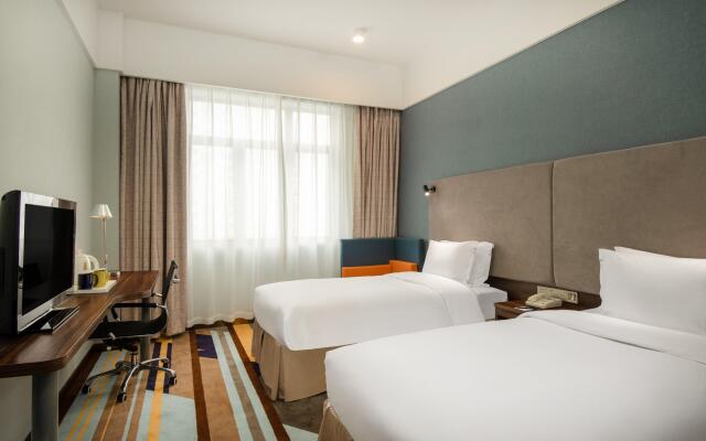 Holiday Inn Express Shenzhen Luohu