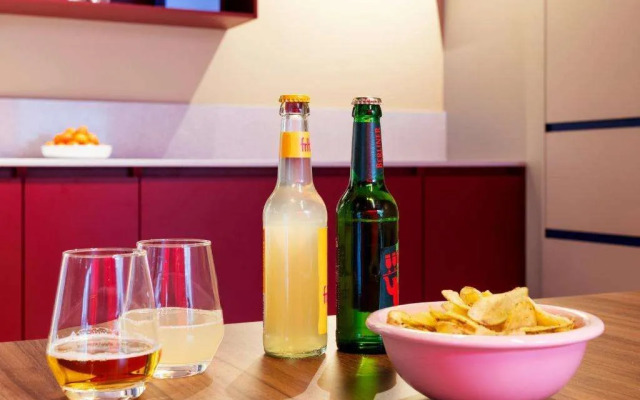 Numa Berlin Weinmeister