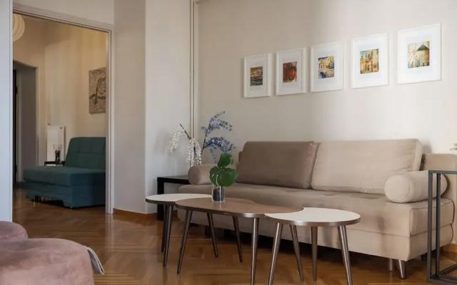 Athenian Heritage Residences